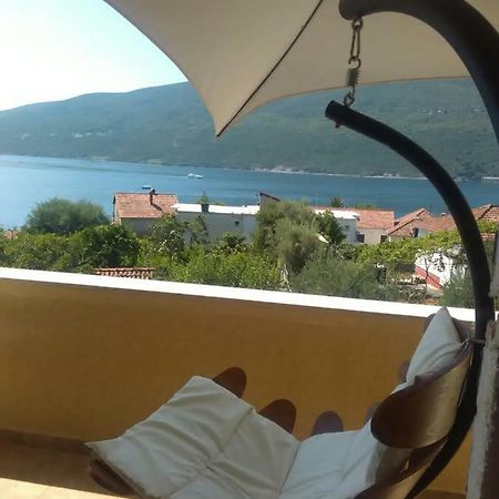 Apartments Savic Херцег Нови Екстериор снимка